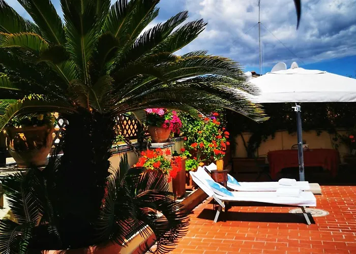 Attic Garden Affittacamere 4*